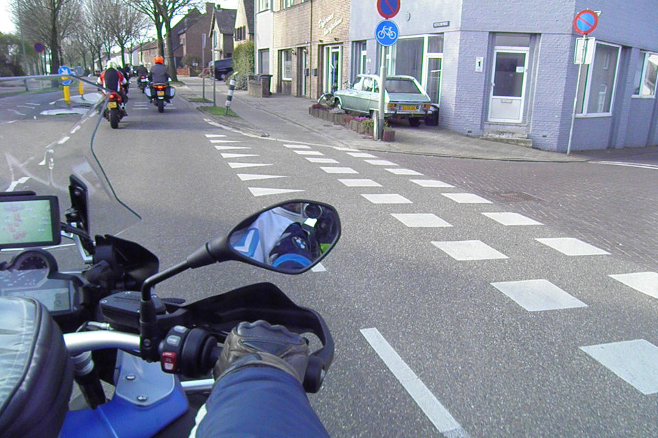 Motorrijbewijspoint Meppel theorie cursus online