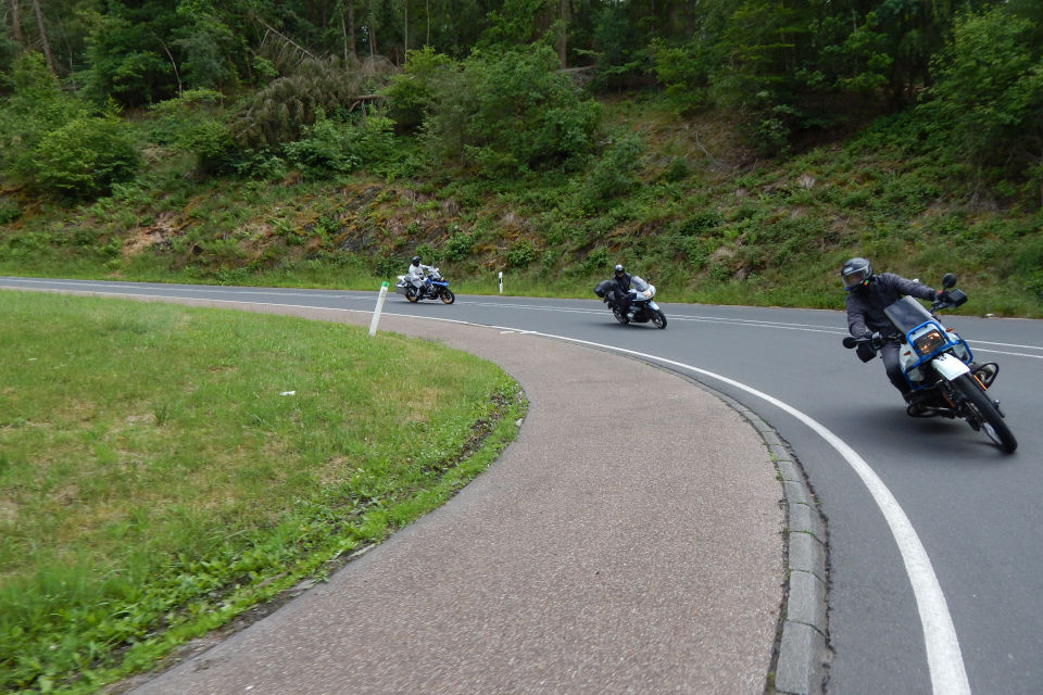 Motorrijschool Motorrijbewijspoint Hoogezand motorrijlessen